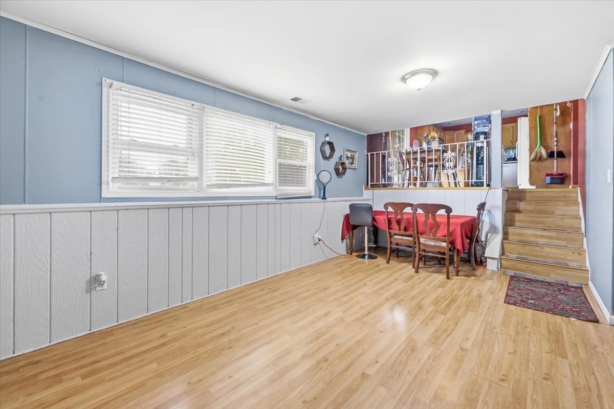 1215 DEVONSHIRE Drive, Joliet, IL 60435 1215 DEVONSHIRE Drive, Joliet, IL 60435
