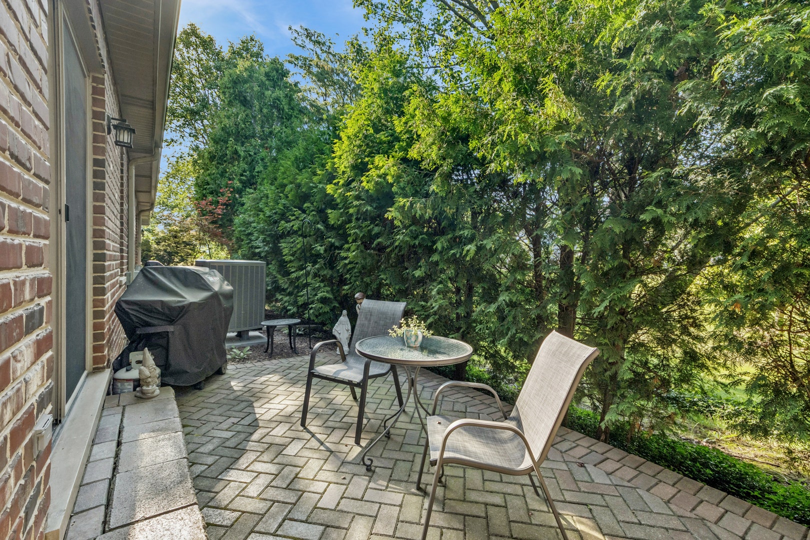 17022 Marilyn Drive, Tinley Park, IL 60477 17022 Marilyn Drive, Tinley Park, IL 60477