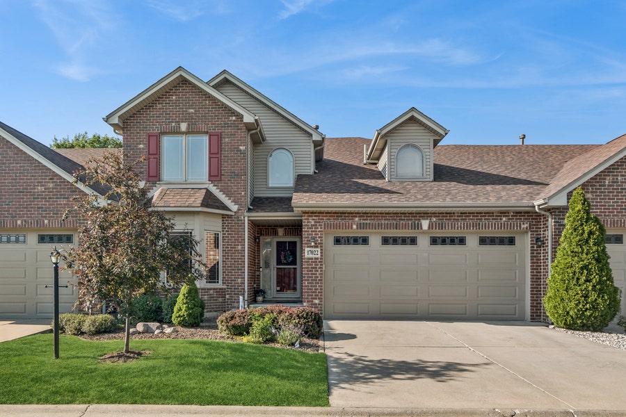 Property photo for 17022 Marilyn Drive, Tinley Park, IL