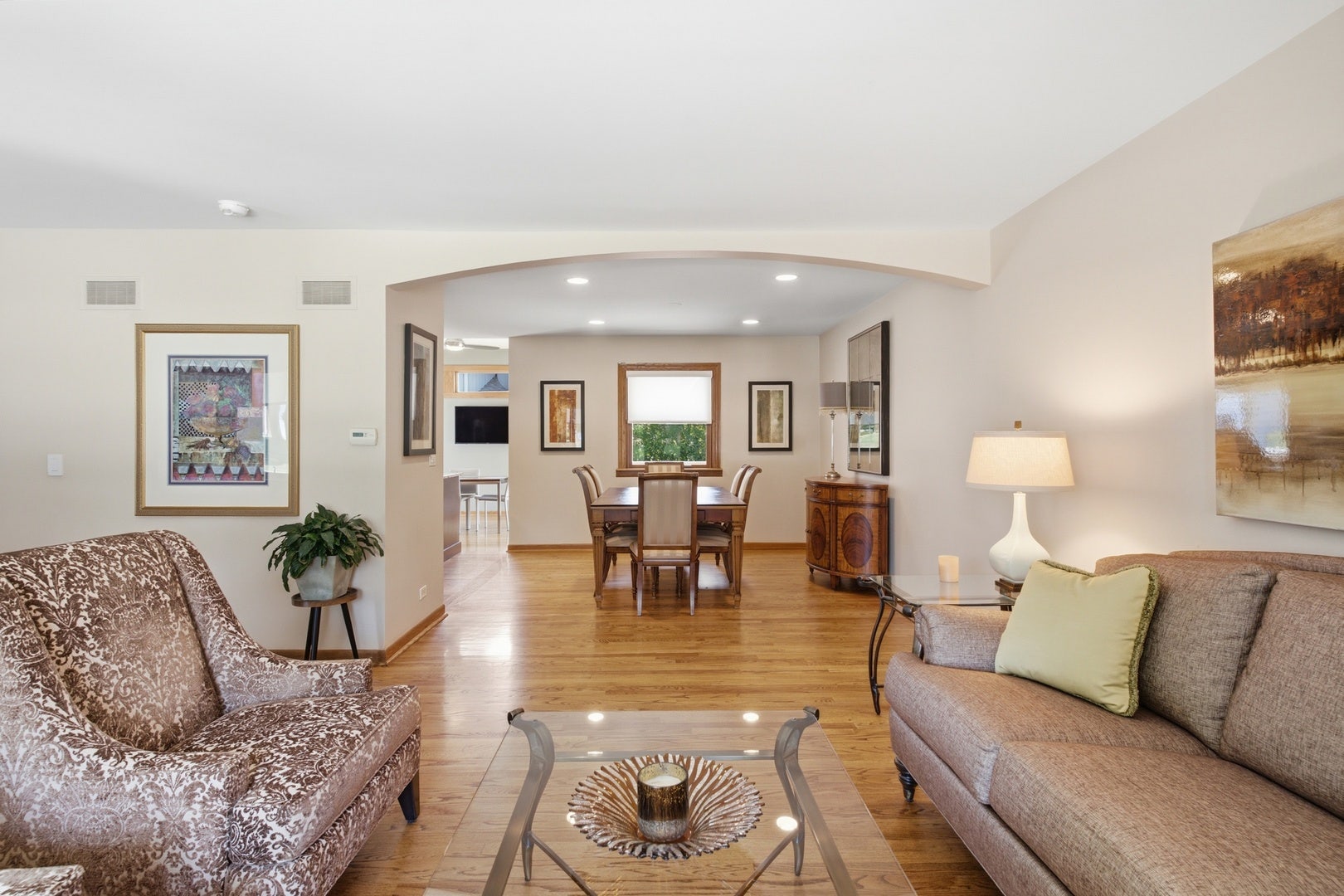 1125 61st Street, Downers Grove, IL 60516 1125 61st Street, Downers Grove, IL 60516