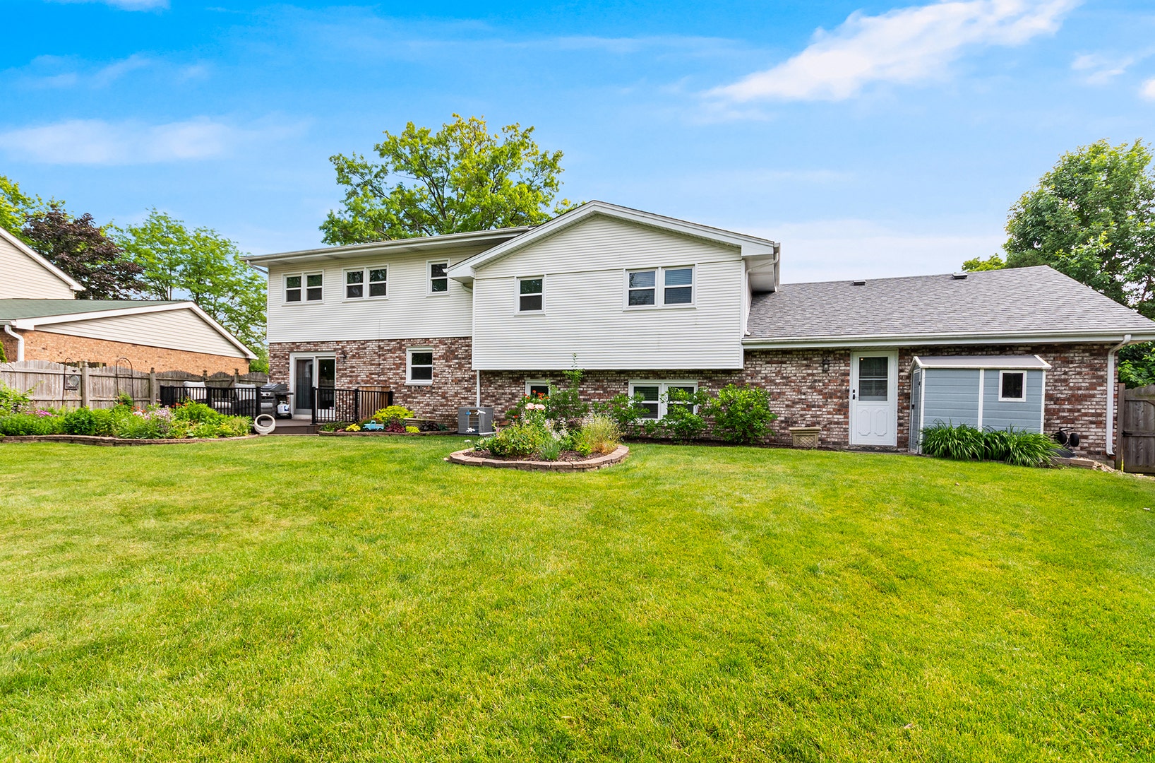 3205 Rosemont Drive, Joliet, IL 60431 3205 Rosemont Drive, Joliet, IL 60431