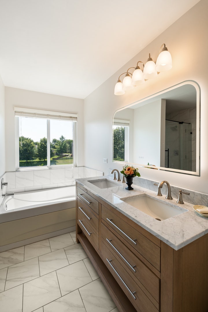 3707 Thoroughbred Lane, Joliet, IL 60435 3707 Thoroughbred Lane, Joliet, IL 60435