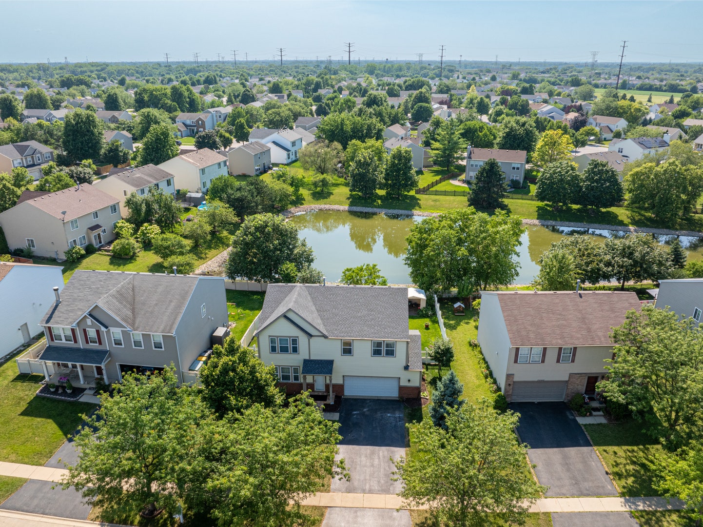 3707 Thoroughbred Lane, Joliet, IL 60435 3707 Thoroughbred Lane, Joliet, IL 60435