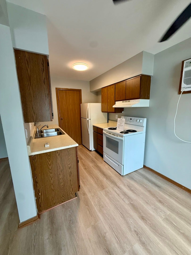 405 E Reed Street, #15, Braidwood, IL 60408 405 E Reed Street, #15, Braidwood, IL 60408