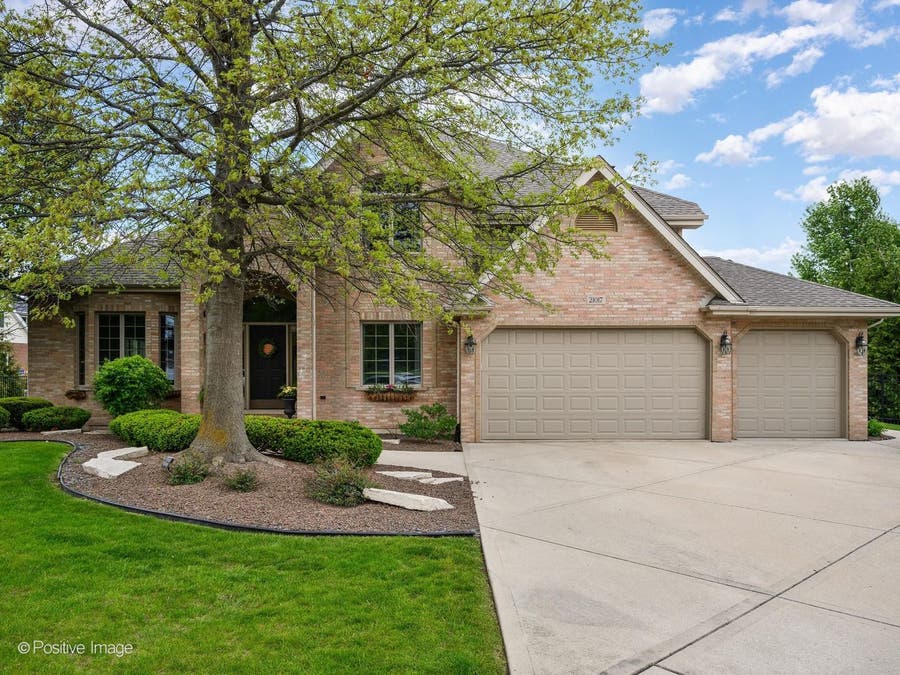 Property photo for 21017 Stratford Court, Mokena, IL