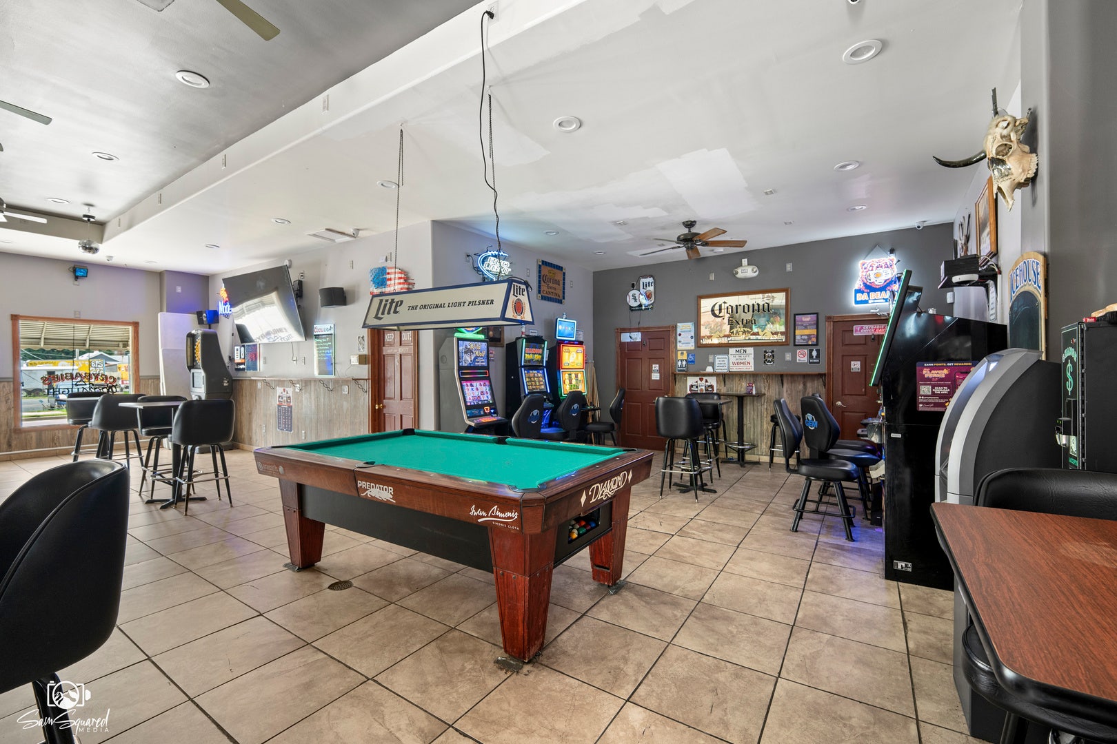 435 E Jackson Street, Joliet, IL 60432 435 E Jackson Street, Joliet, IL 60432