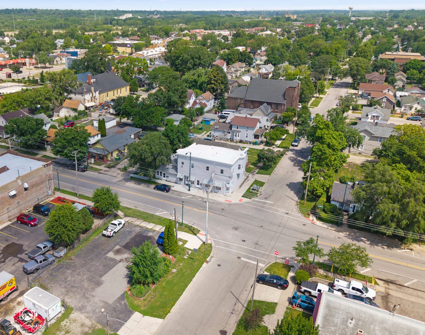 435 E Jackson Street, Joliet, IL 60432 435 E Jackson Street, Joliet, IL 60432