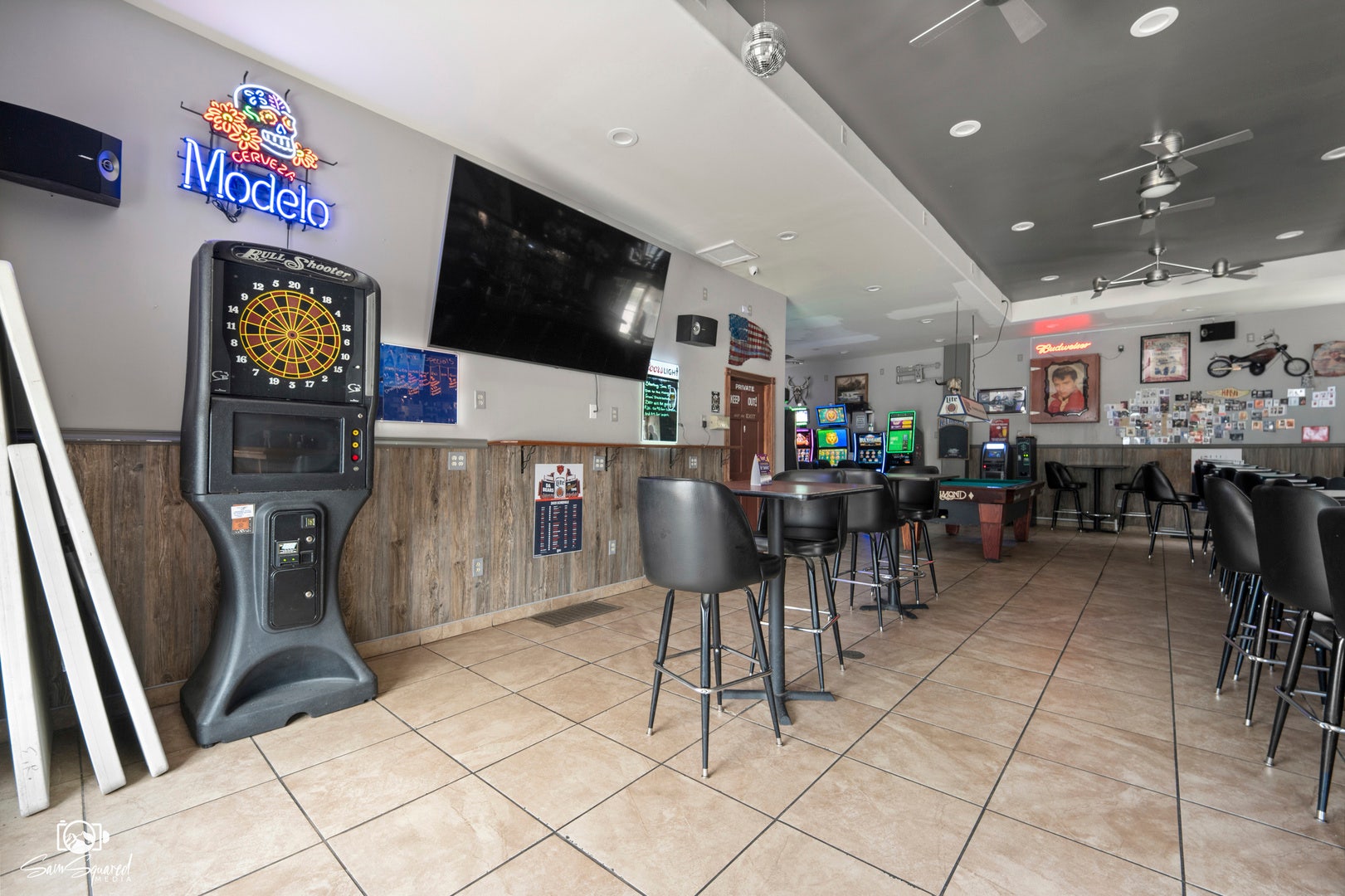 435 E Jackson Street, Joliet, IL 60432 435 E Jackson Street, Joliet, IL 60432
