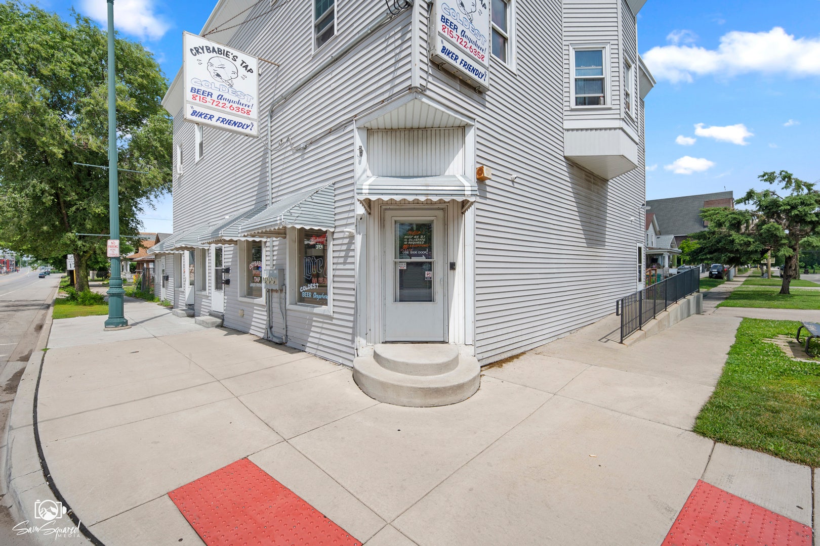 435 E Jackson Street, Joliet, IL 60432 435 E Jackson Street, Joliet, IL 60432