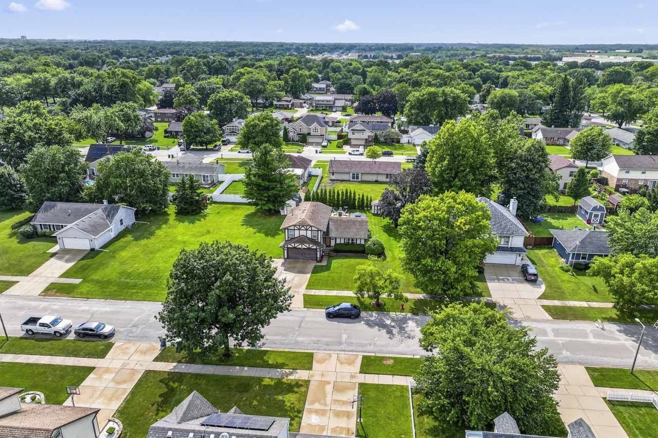 1100 Cochran Street, Aurora, IL 60506 1100 Cochran Street, Aurora, IL 60506