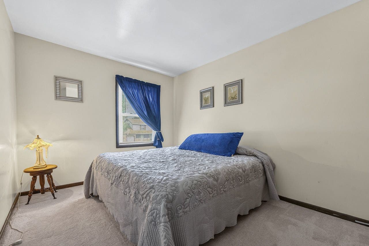 1100 Cochran Street, Aurora, IL 60506 1100 Cochran Street, Aurora, IL 60506