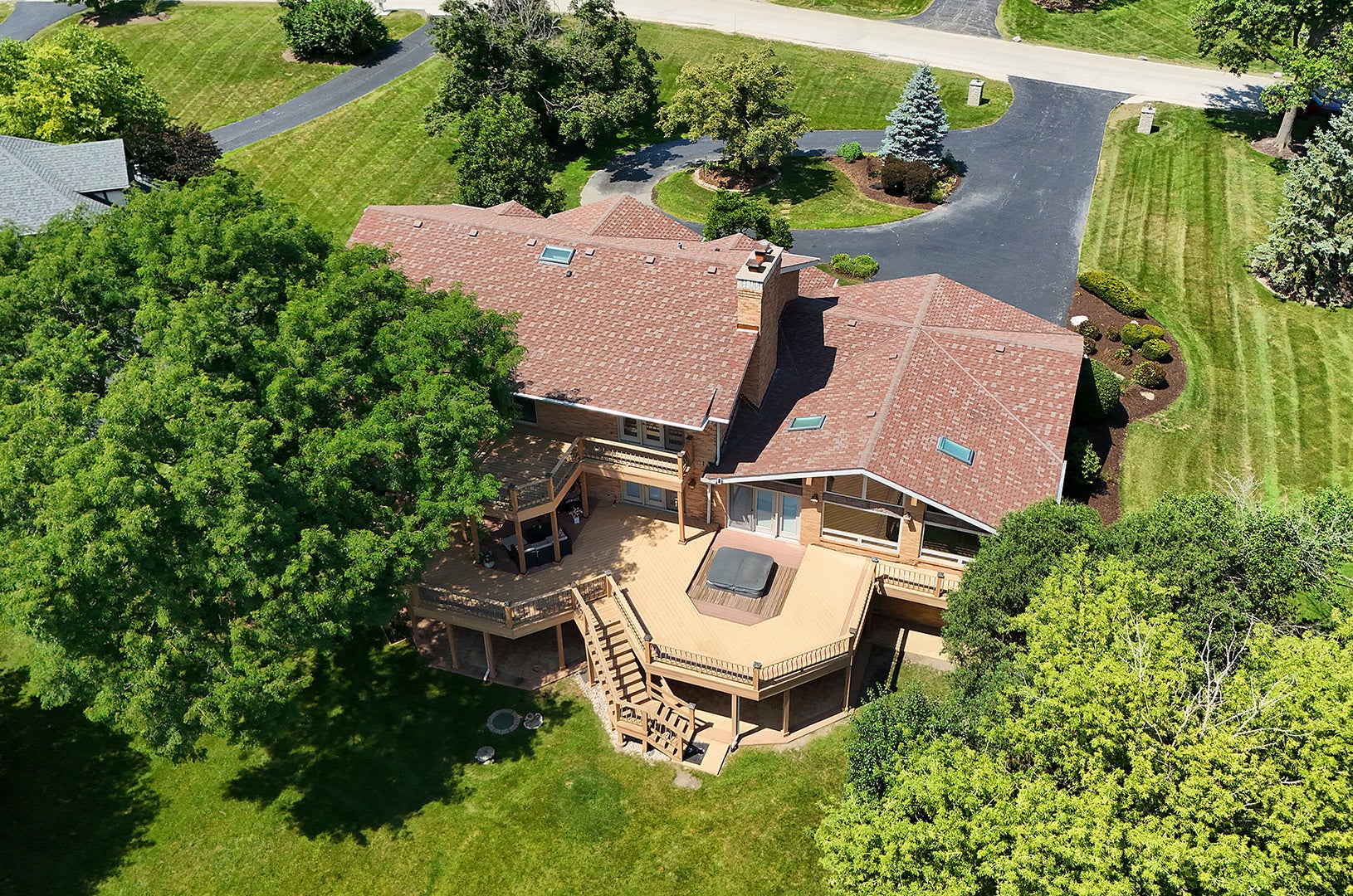 7 Horseshoe Lane, Lemont, IL 60439