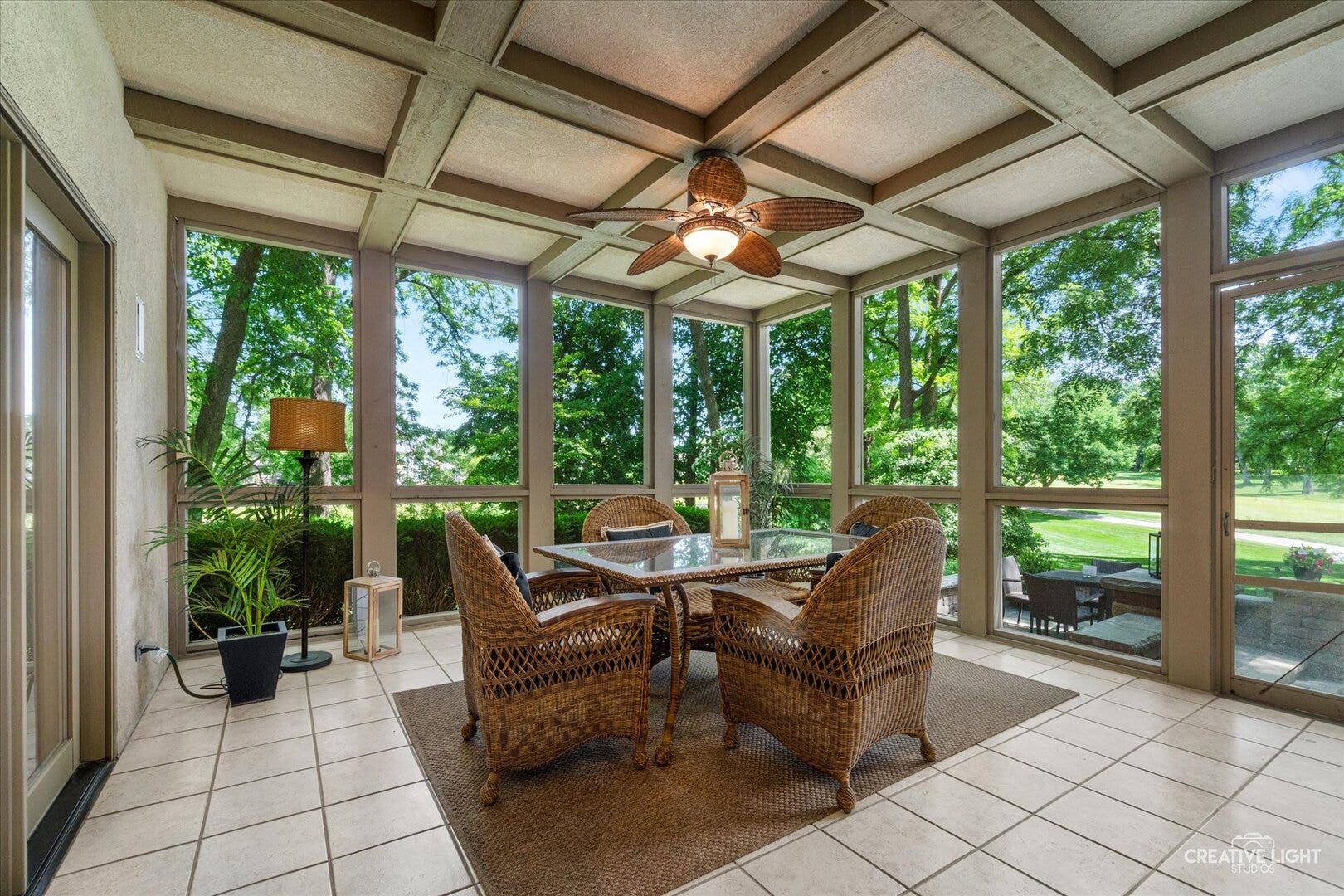 1585 Woodcrest Court, Aurora, IL 60502 1585 Woodcrest Court, Aurora, IL 60502