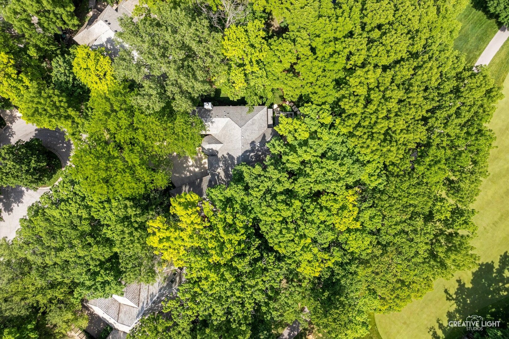 1585 Woodcrest Court, Aurora, IL 60502 1585 Woodcrest Court, Aurora, IL 60502
