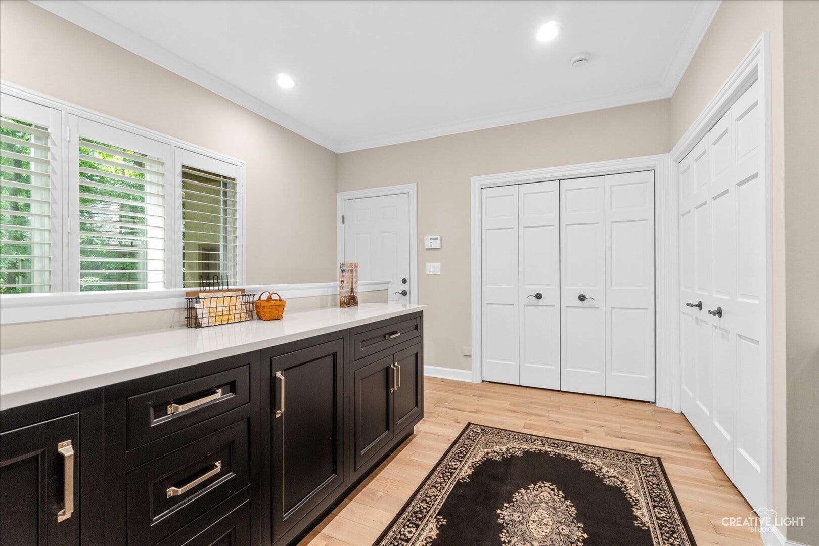 1585 Woodcrest Court, Aurora, IL 60502 1585 Woodcrest Court, Aurora, IL 60502
