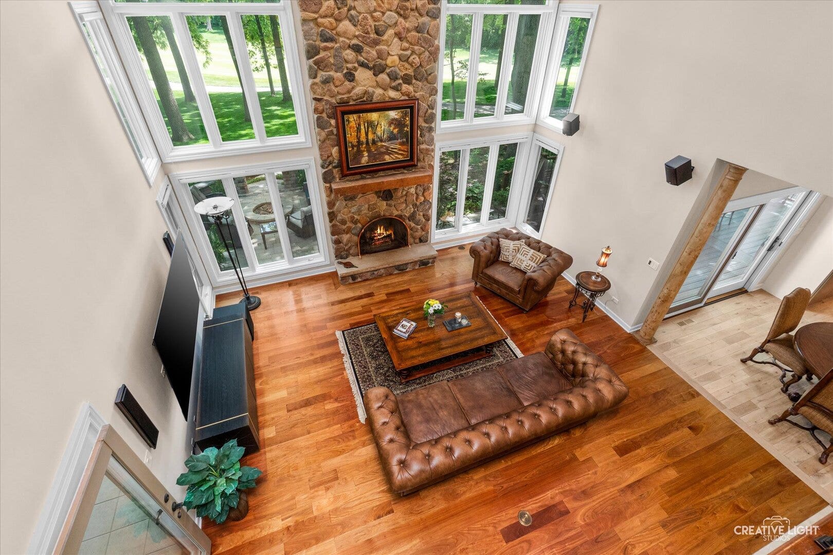 1585 Woodcrest Court, Aurora, IL 60502 1585 Woodcrest Court, Aurora, IL 60502