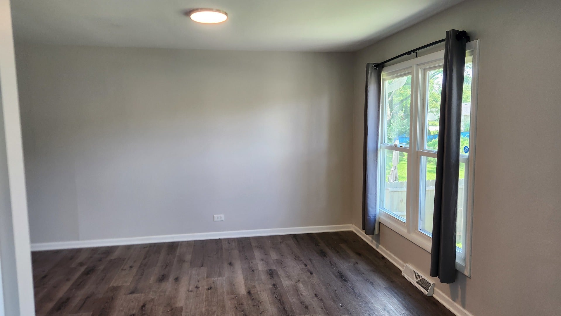 418 Assembly Drive, Bolingbrook, IL 60440 418 Assembly Drive, Bolingbrook, IL 60440
