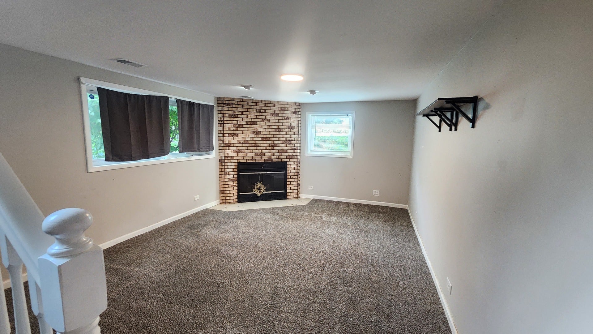 418 Assembly Drive, Bolingbrook, IL 60440 418 Assembly Drive, Bolingbrook, IL 60440
