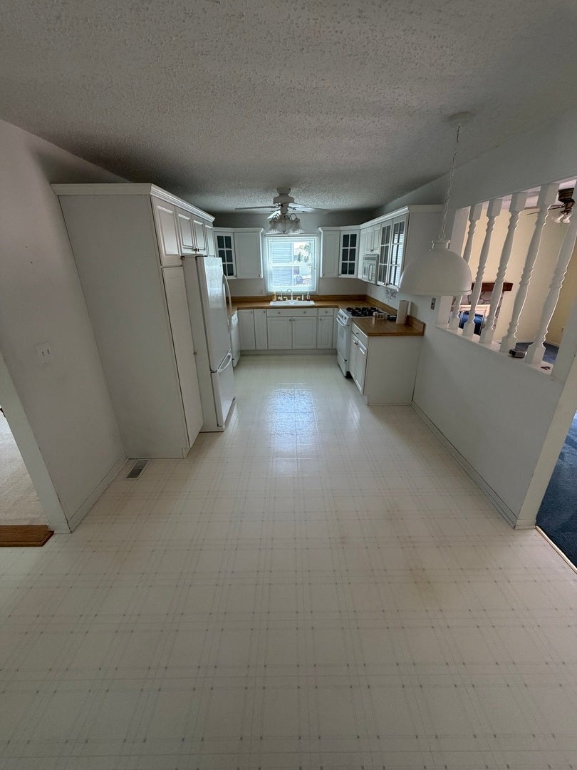 14650 Pebble Creek Court, Homer Glen, IL 60491 14650 Pebble Creek Court, Homer Glen, IL 60491