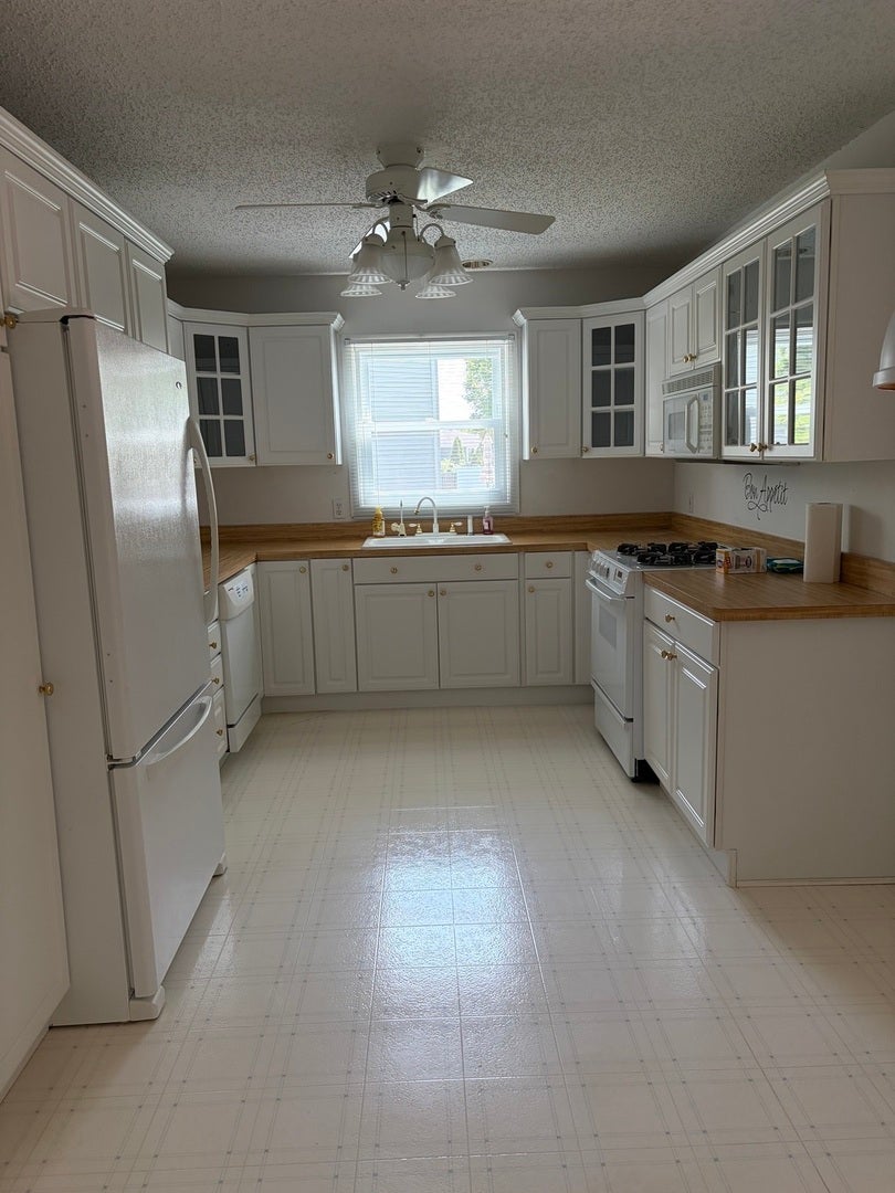 14650 Pebble Creek Court, Homer Glen, IL 60491 14650 Pebble Creek Court, Homer Glen, IL 60491