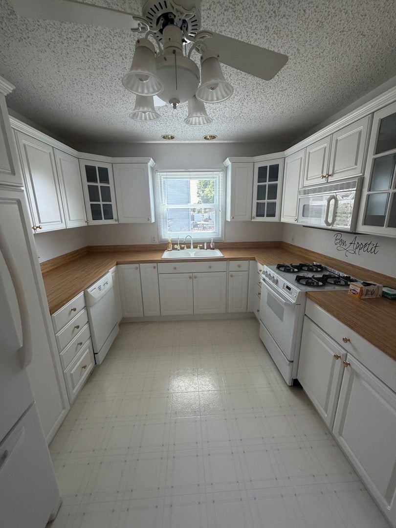 14650 Pebble Creek Court, Homer Glen, IL 60491 14650 Pebble Creek Court, Homer Glen, IL 60491
