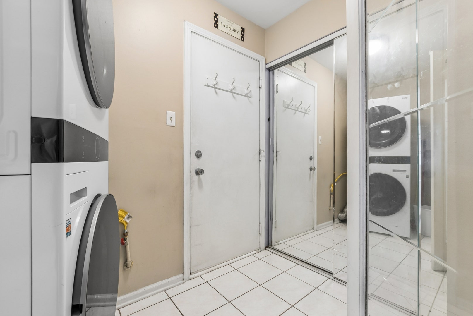 15722 CENTENNIAL Drive, Orland Park, IL 60462 15722 CENTENNIAL Drive, Orland Park, IL 60462