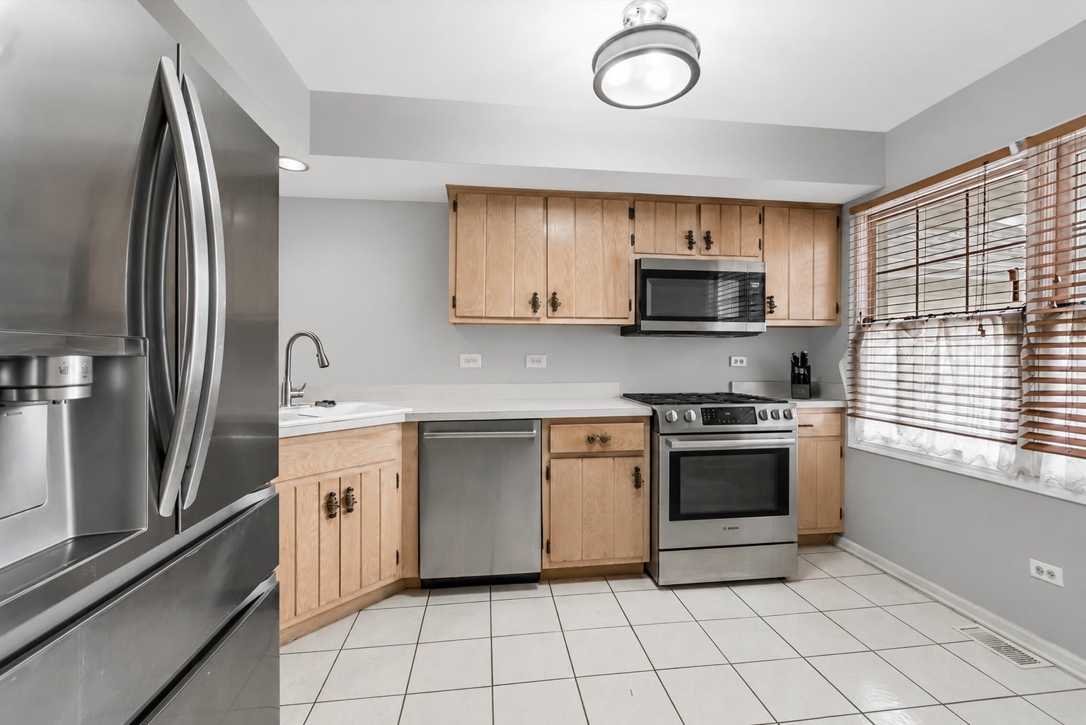 15722 CENTENNIAL Drive, Orland Park, IL 60462 15722 CENTENNIAL Drive, Orland Park, IL 60462