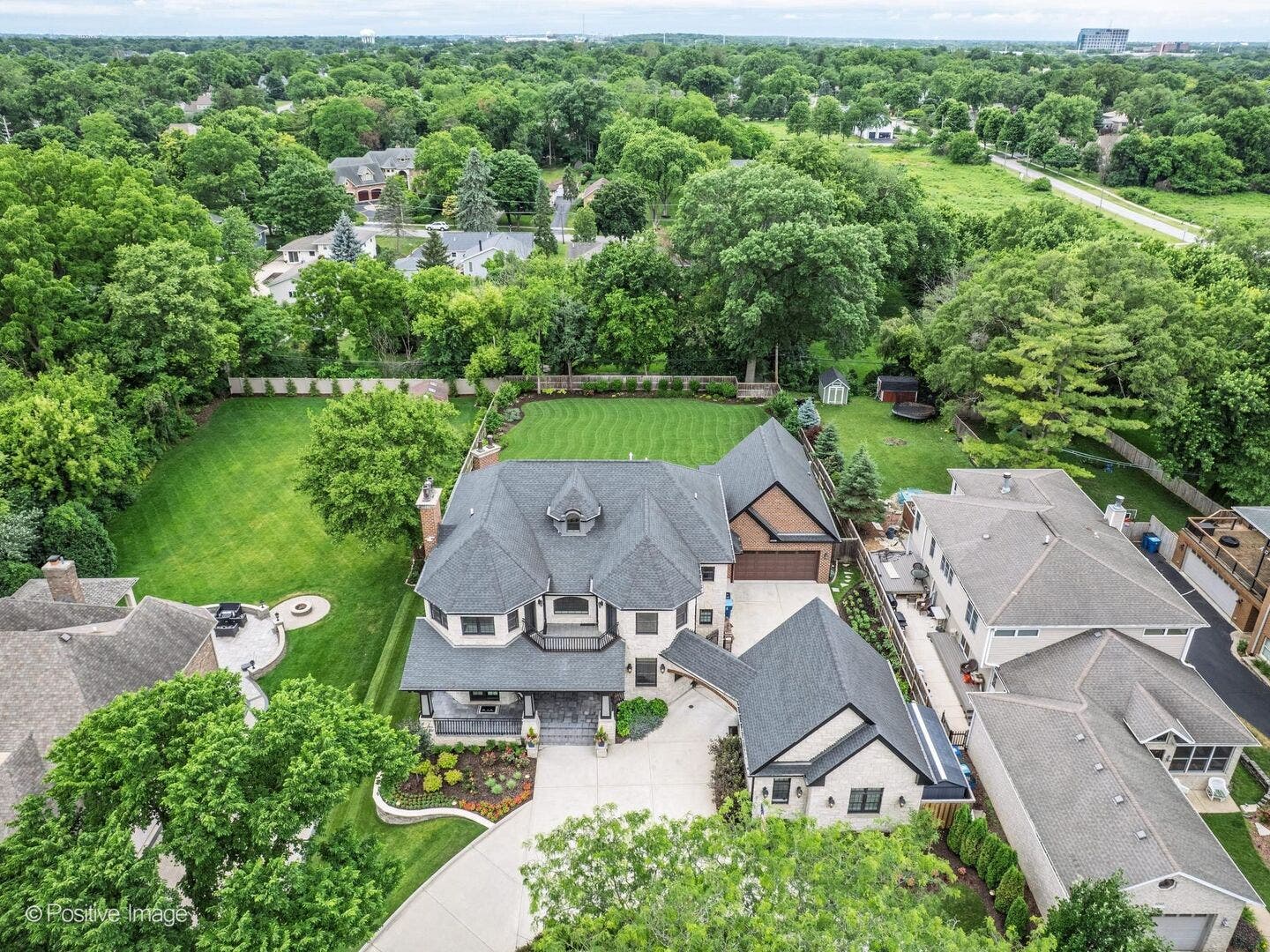 4050 Sterling Road, Downers Grove, IL 60515 4050 Sterling Road, Downers Grove, IL 60515