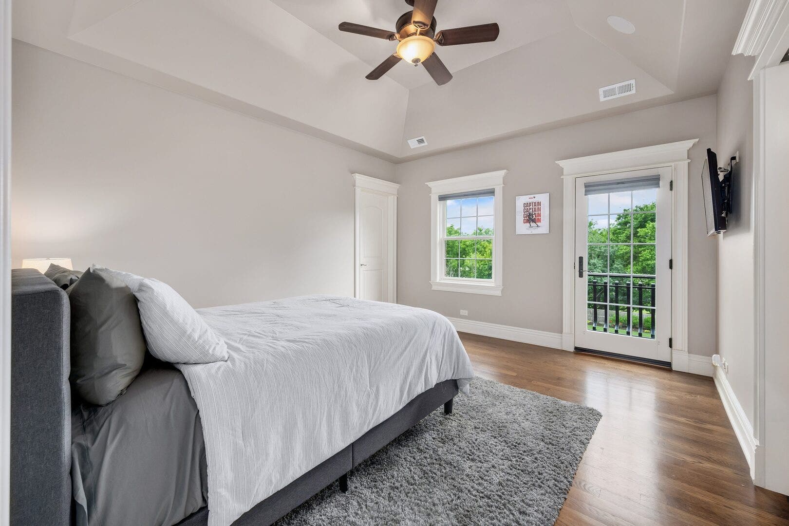 4050 Sterling Road, Downers Grove, IL 60515 4050 Sterling Road, Downers Grove, IL 60515