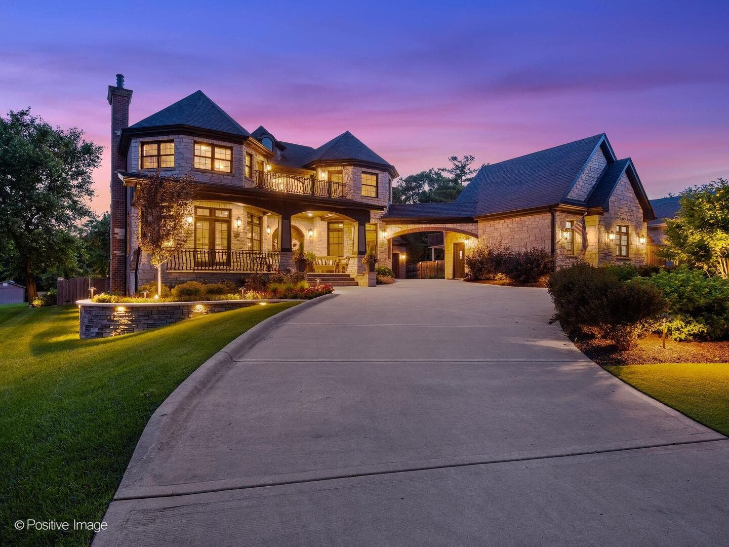 4050 Sterling Road, Downers Grove, IL 60515 4050 Sterling Road, Downers Grove, IL 60515
