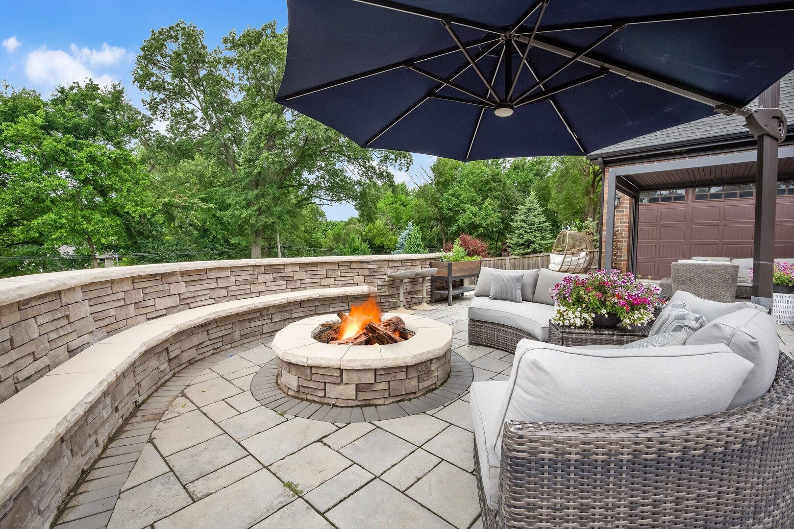 4050 Sterling Road, Downers Grove, IL 60515 4050 Sterling Road, Downers Grove, IL 60515