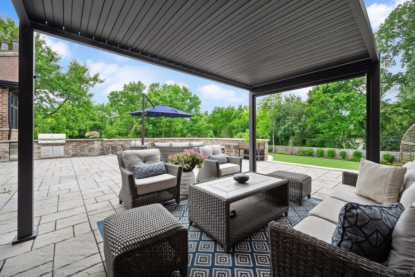 4050 Sterling Road, Downers Grove, IL 60515 4050 Sterling Road, Downers Grove, IL 60515