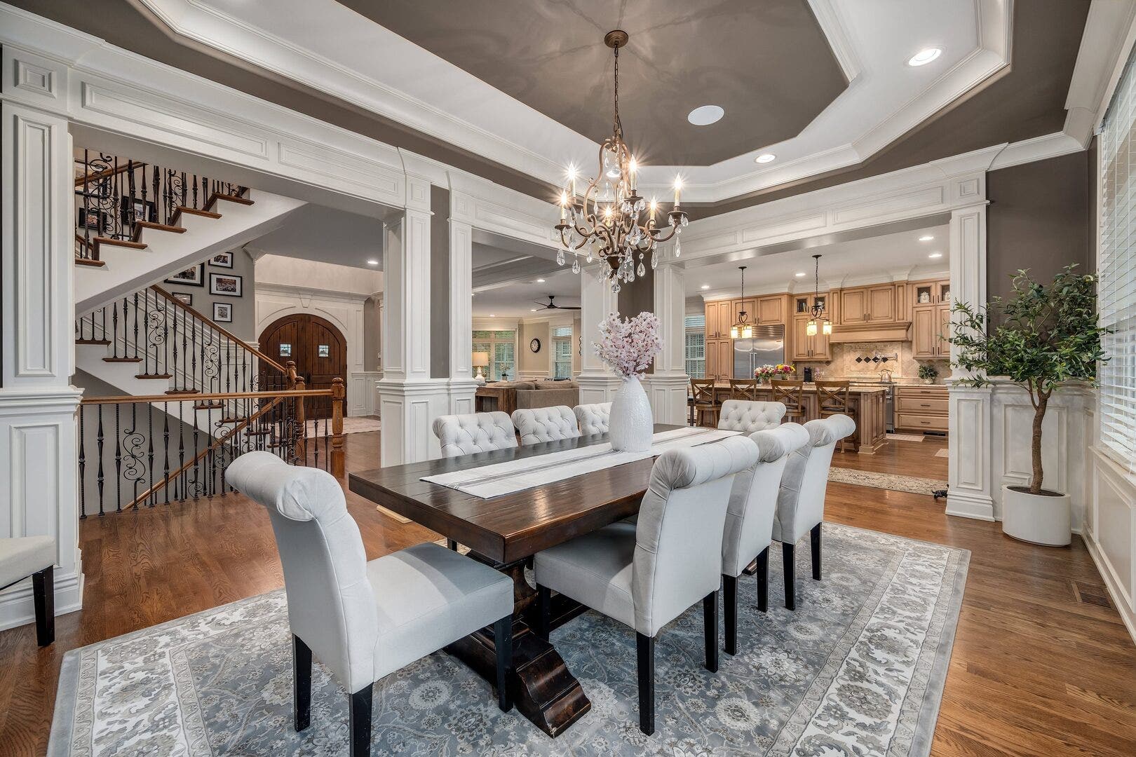 4050 Sterling Road, Downers Grove, IL 60515 4050 Sterling Road, Downers Grove, IL 60515