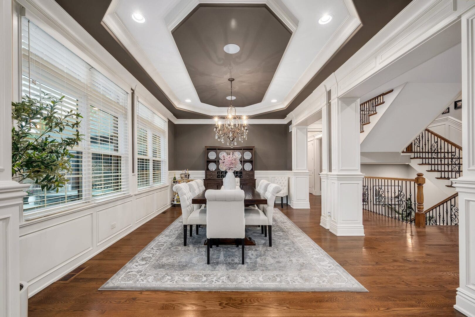 4050 Sterling Road, Downers Grove, IL 60515 4050 Sterling Road, Downers Grove, IL 60515