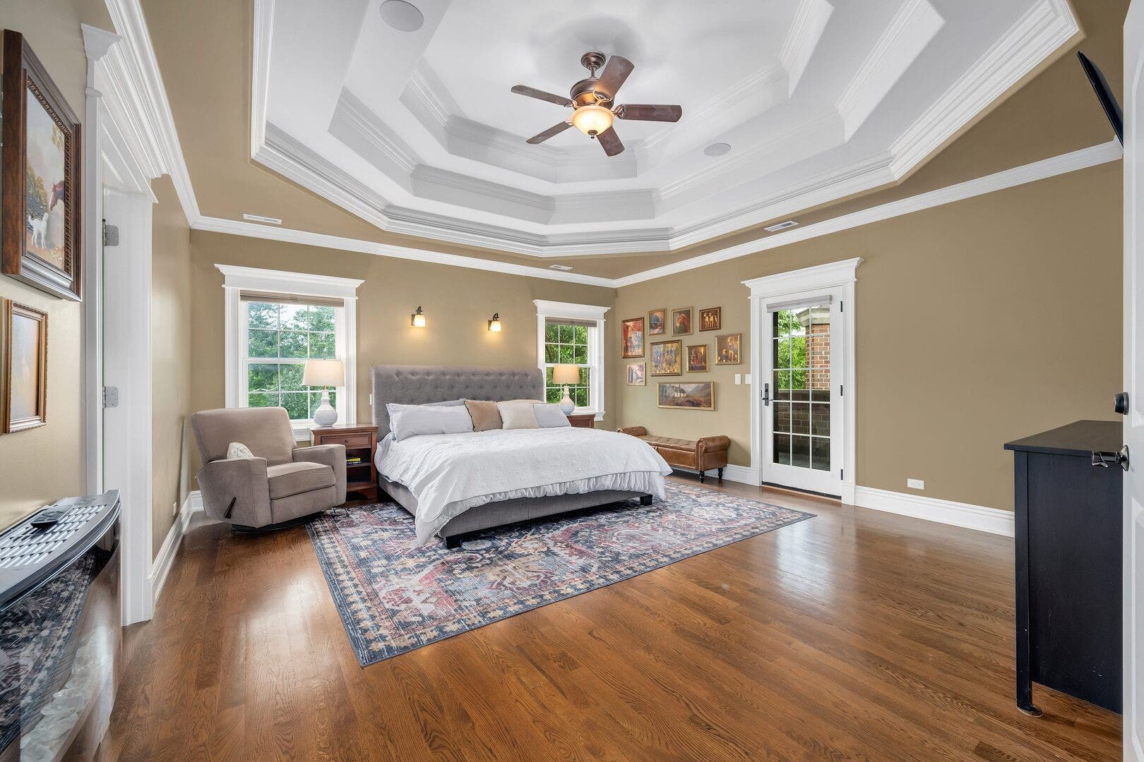 4050 Sterling Road, Downers Grove, IL 60515 4050 Sterling Road, Downers Grove, IL 60515