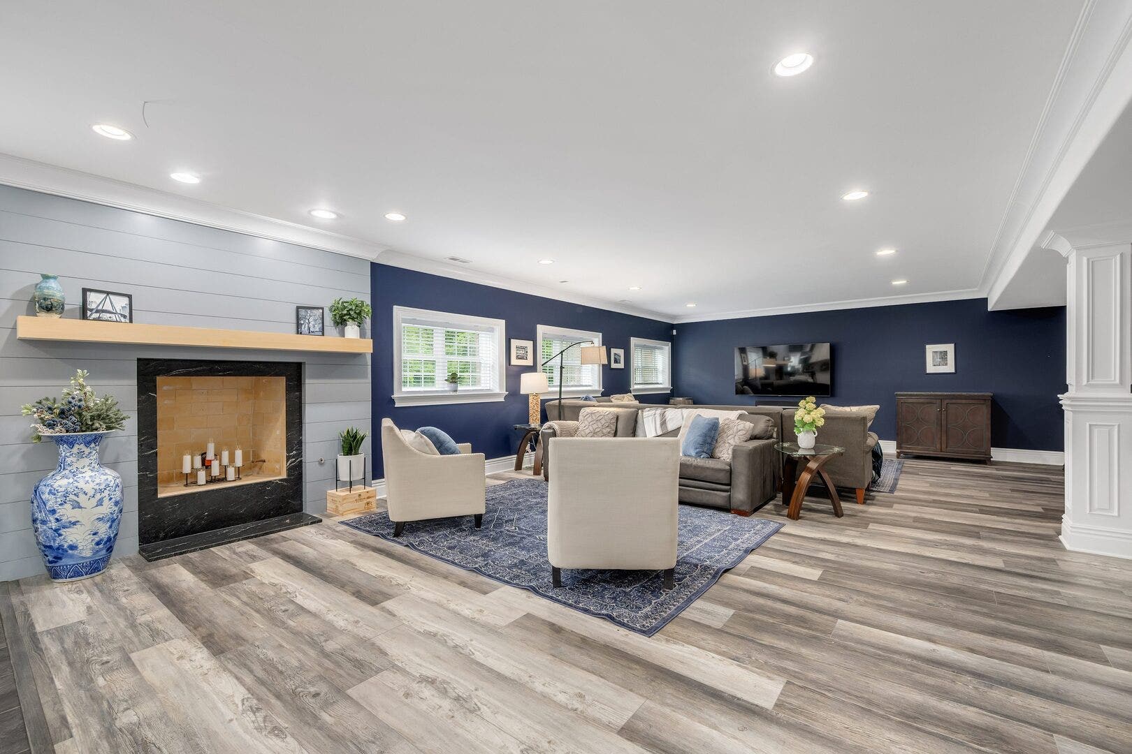4050 Sterling Road, Downers Grove, IL 60515 4050 Sterling Road, Downers Grove, IL 60515