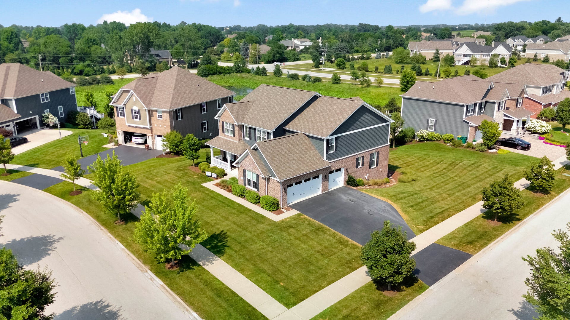 13620 Kettering Parkway, Lemont, IL 60439 13620 Kettering Parkway, Lemont, IL 60439