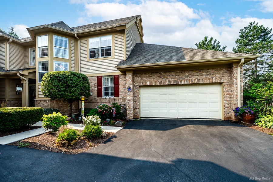 Property photo for 1705 Spyglass Circle, Palos Heights, IL