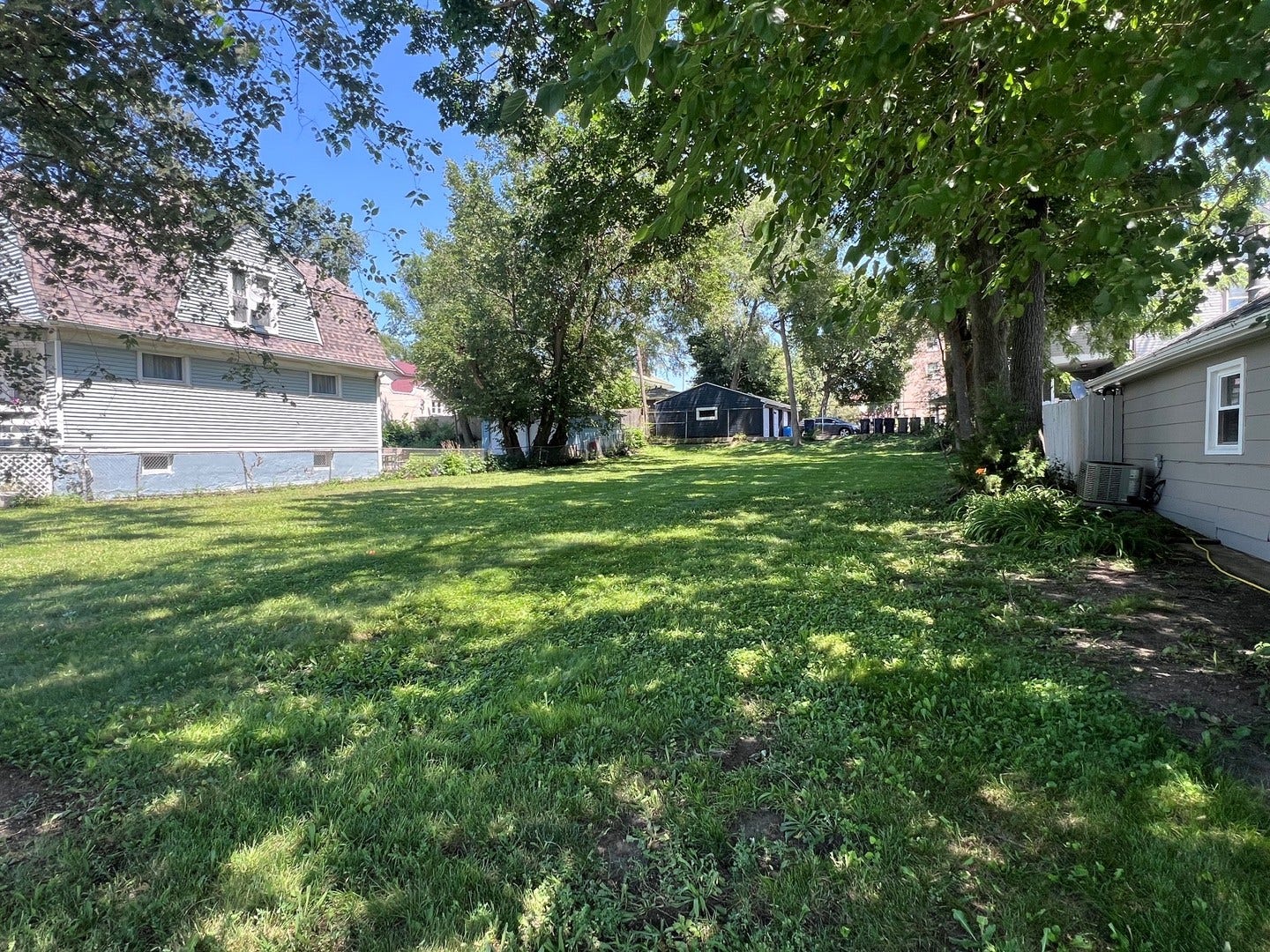 407 Brook Street, Elgin, IL 60120 407 Brook Street, Elgin, IL 60120