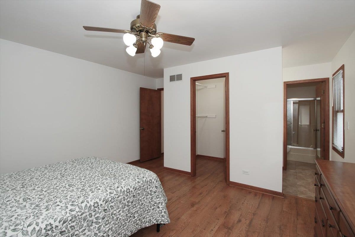 1985 Sandy Creek Drive, #1985, Elgin, IL 60123 1985 Sandy Creek Drive, #1985, Elgin, IL 60123