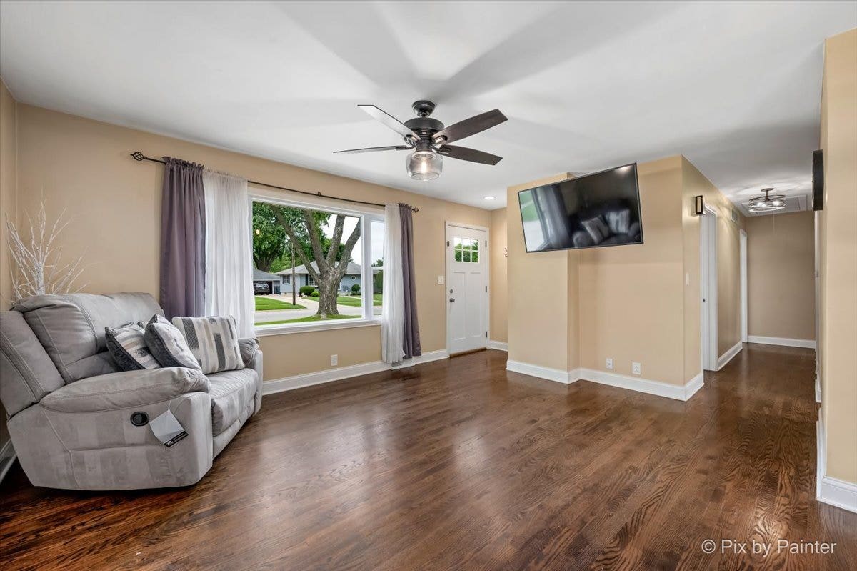 763 Westgate Drive, Aurora, IL 60506 763 Westgate Drive, Aurora, IL 60506