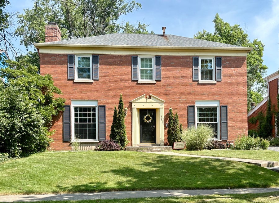 Property photo for Flossmoor, IL