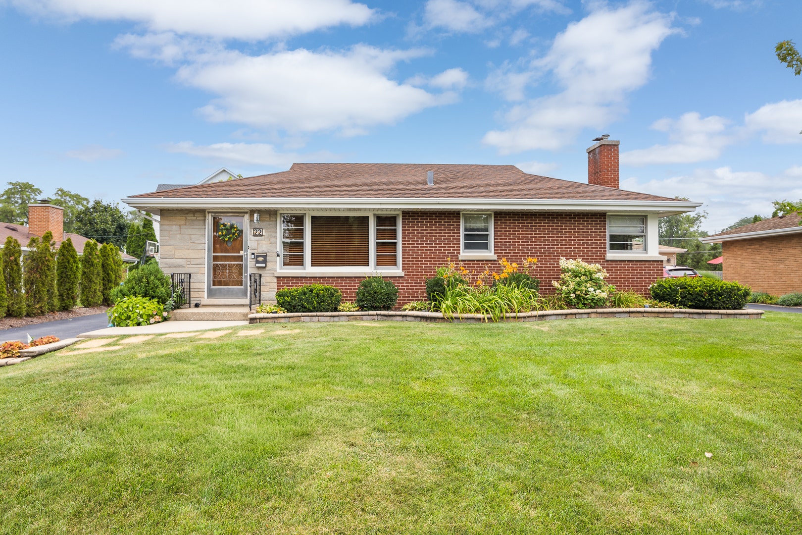 22 6th Street, Downers Grove, IL 60515