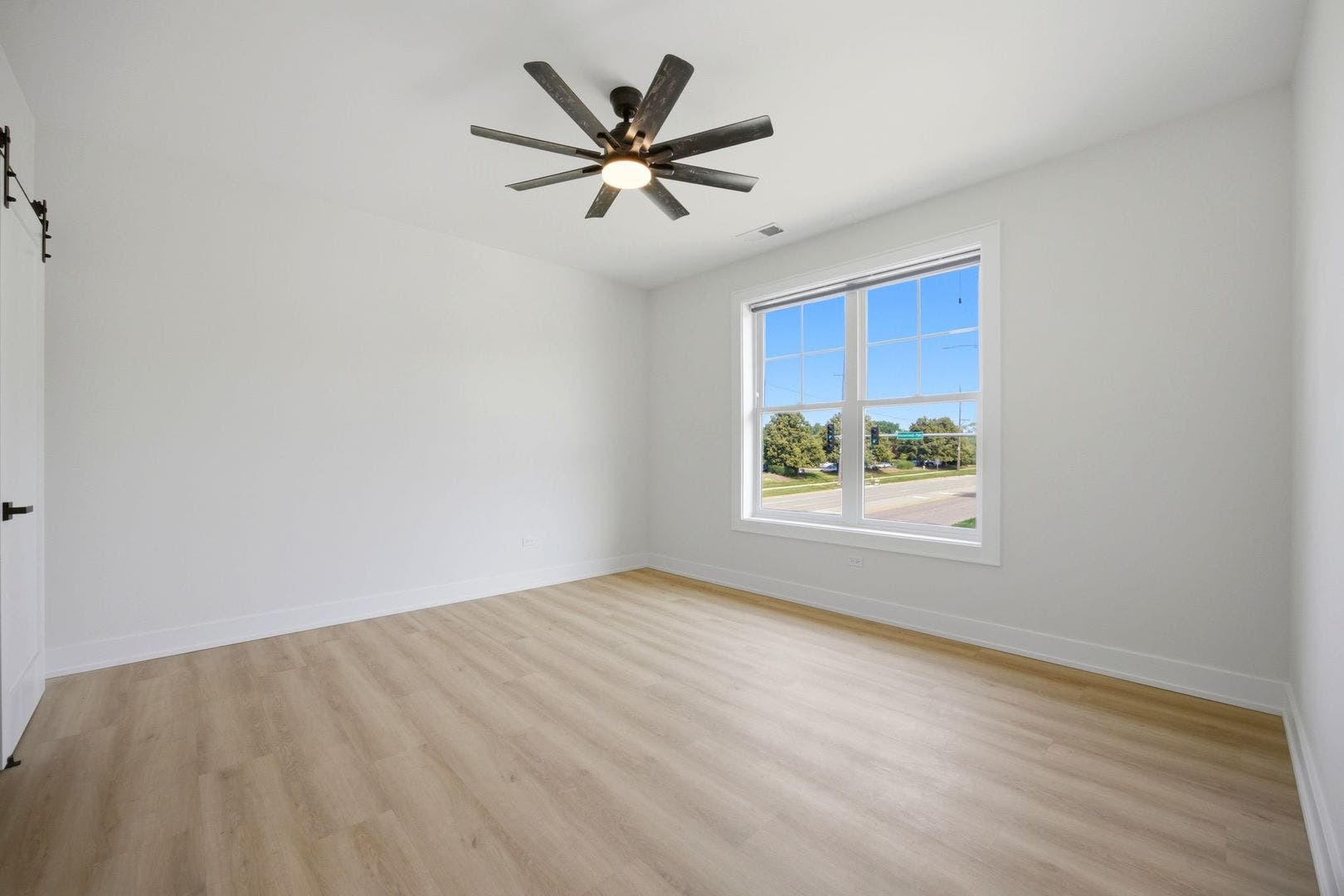 949 Internationale Parkway, Woodridge, IL 60517 949 Internationale Parkway, Woodridge, IL 60517