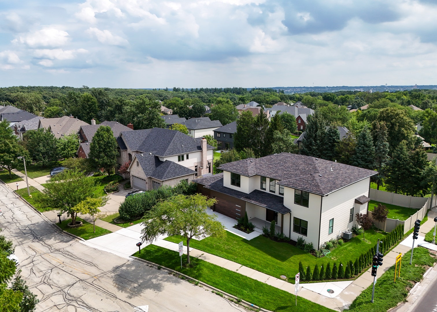 949 Internationale Parkway, Woodridge, IL 60517 949 Internationale Parkway, Woodridge, IL 60517