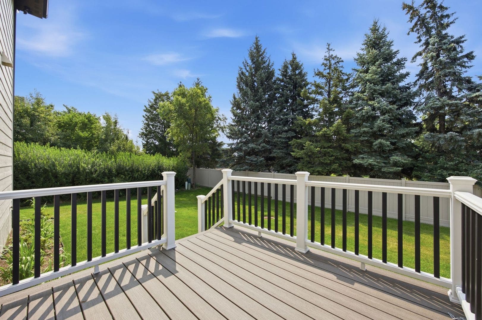 949 Internationale Parkway, Woodridge, IL 60517 949 Internationale Parkway, Woodridge, IL 60517