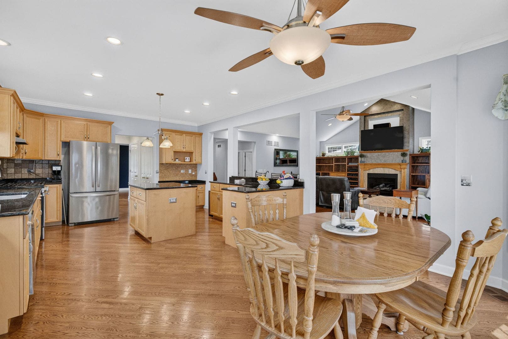 4344 Elm Street, Downers Grove, IL 60515