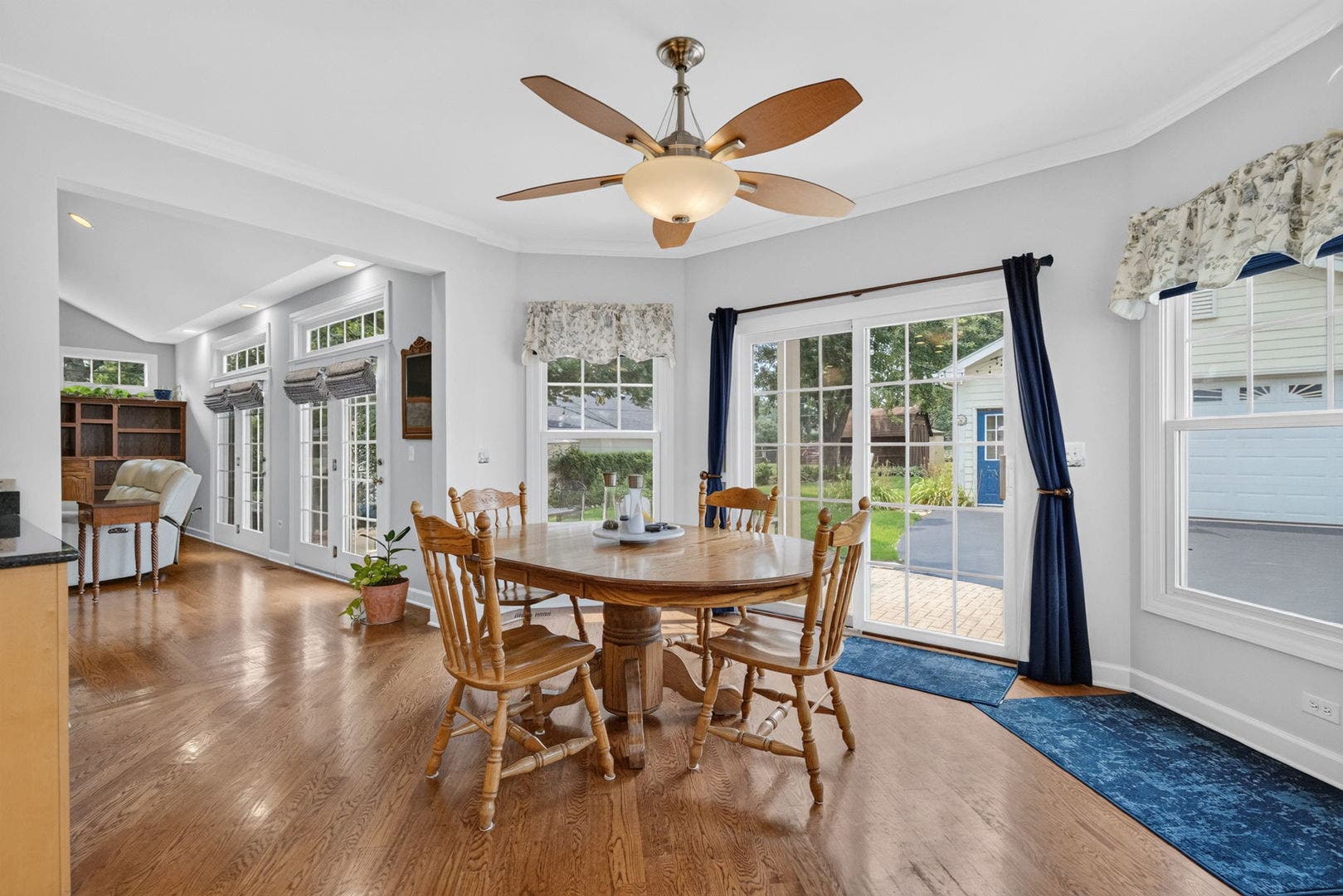 4344 Elm Street, Downers Grove, IL 60515