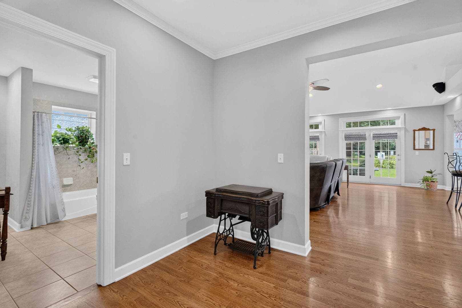 4344 Elm Street, Downers Grove, IL 60515