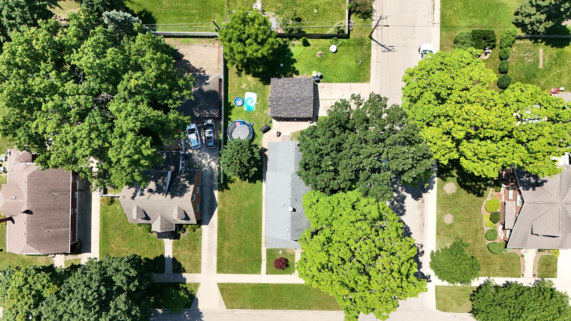 344 N Worth Avenue, Elgin, IL 60123 344 N Worth Avenue, Elgin, IL 60123